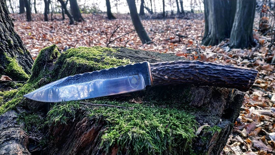 knife